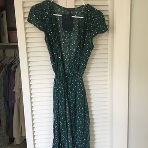 Brandy Melville Midi Robbie Dress!